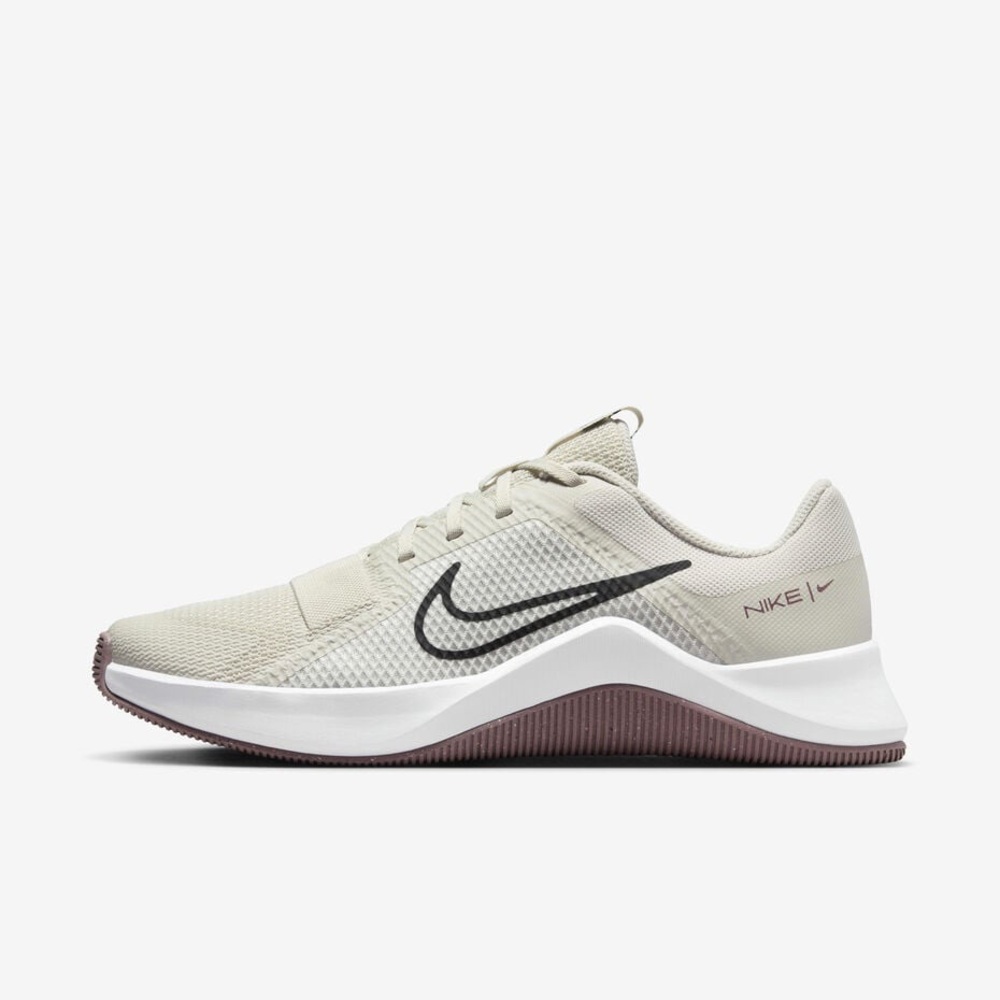 Nike MC TRAINER 2 - Cream and Black Running Shoes